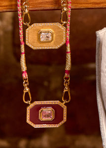 Collier Burgundy Yucatan