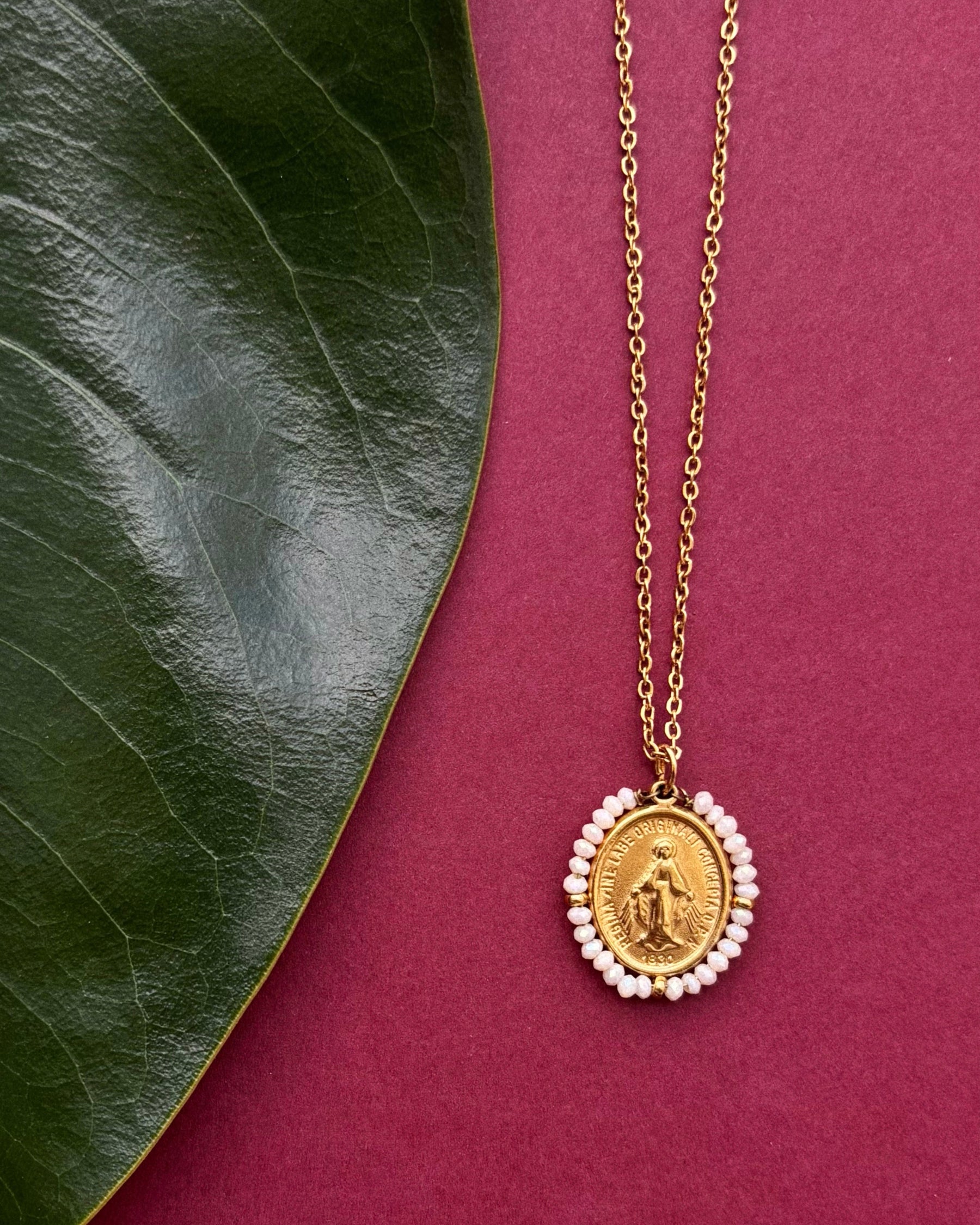 Collier Medaille Santa Maria - Shiny Cream