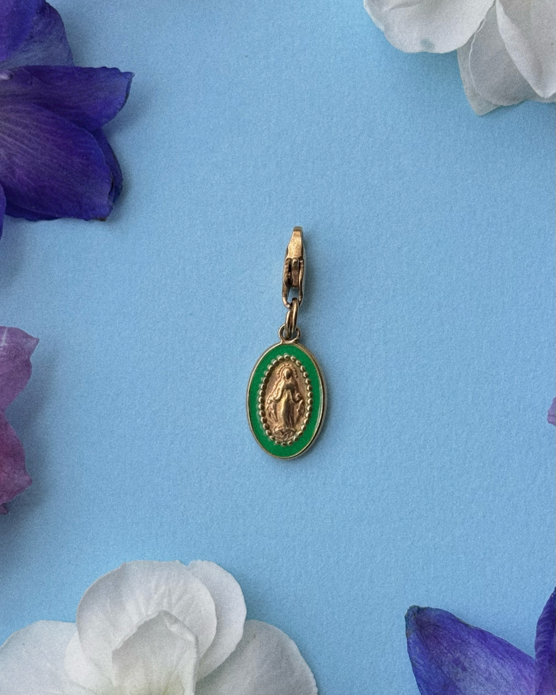 Charms Madonne Enamelled - Plusieurs coloris