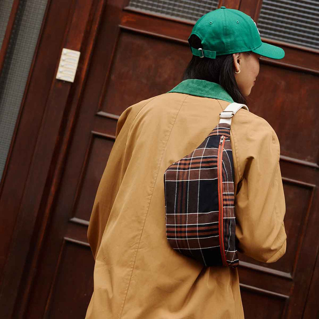 Banane - Black Tartan