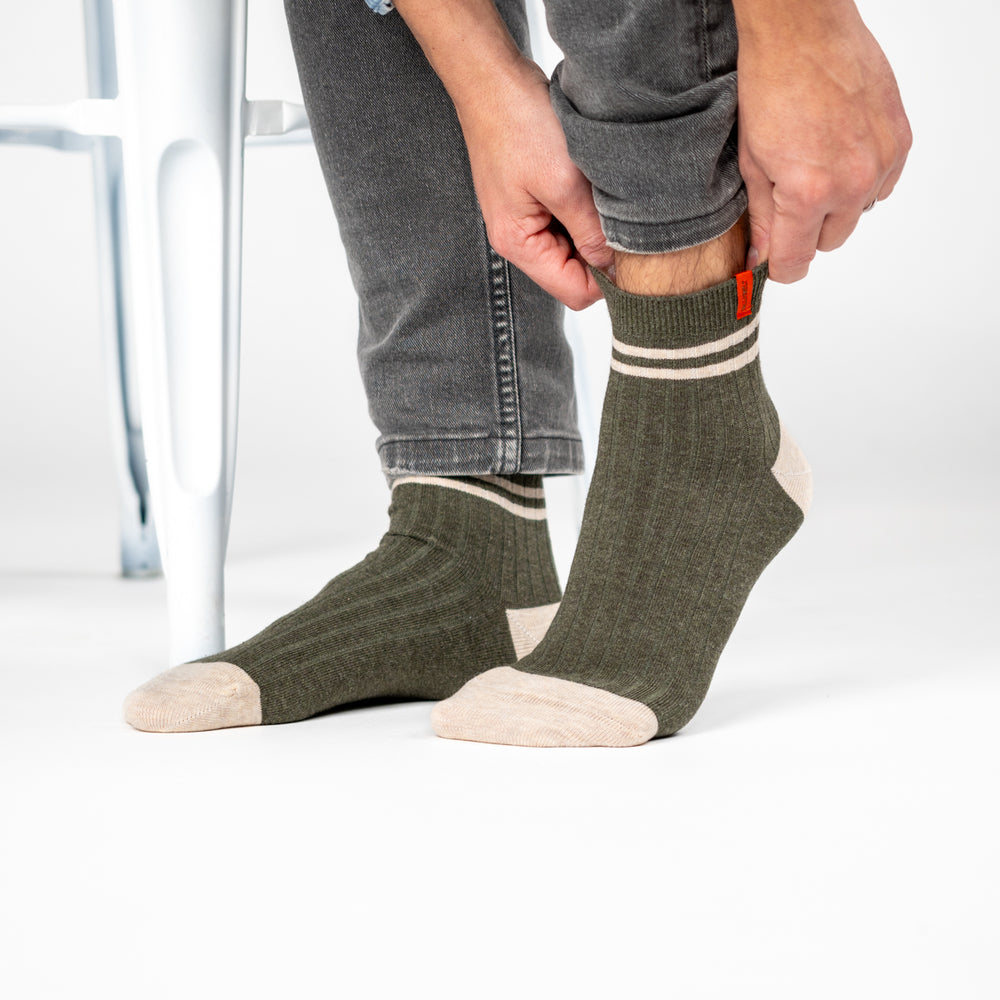 CMH06 Chaussettes en coton peigné Mi-hautes - Kaki, rayé beige - Homme