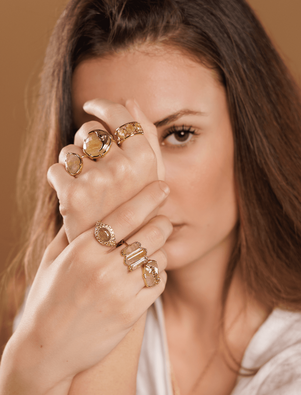 N° 761 - Bague serties 4 pierres ovales