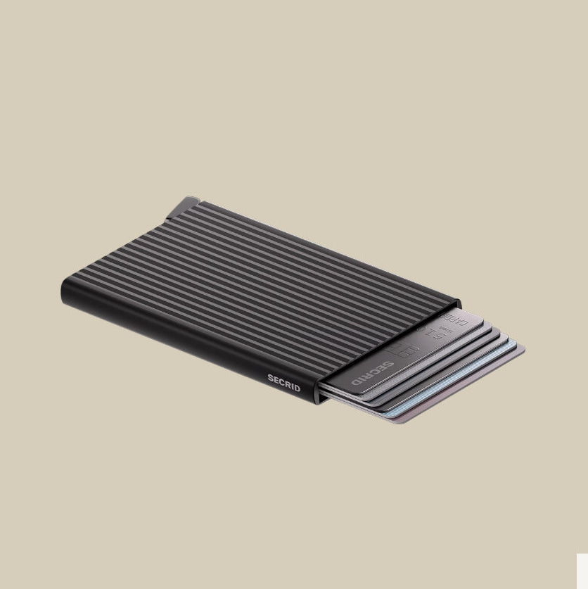 CFI - Black + Premium Cardprotector+ fluted Black +