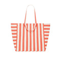 Grand sac cabas en tissu à rayures orange et blanches avec double anse dont une longue anse et une courte pour le porter sur l'épaule ou à la main, présenté sur fond clair.
