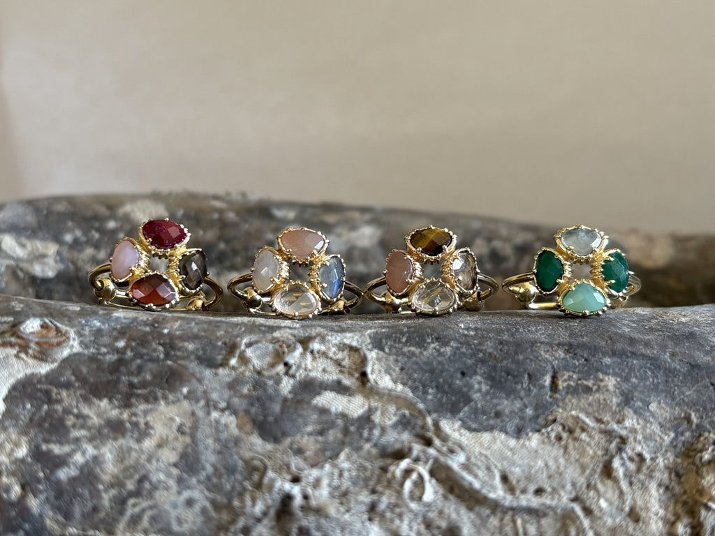 N°828 Augusta - Bague 4 minis serties rondes