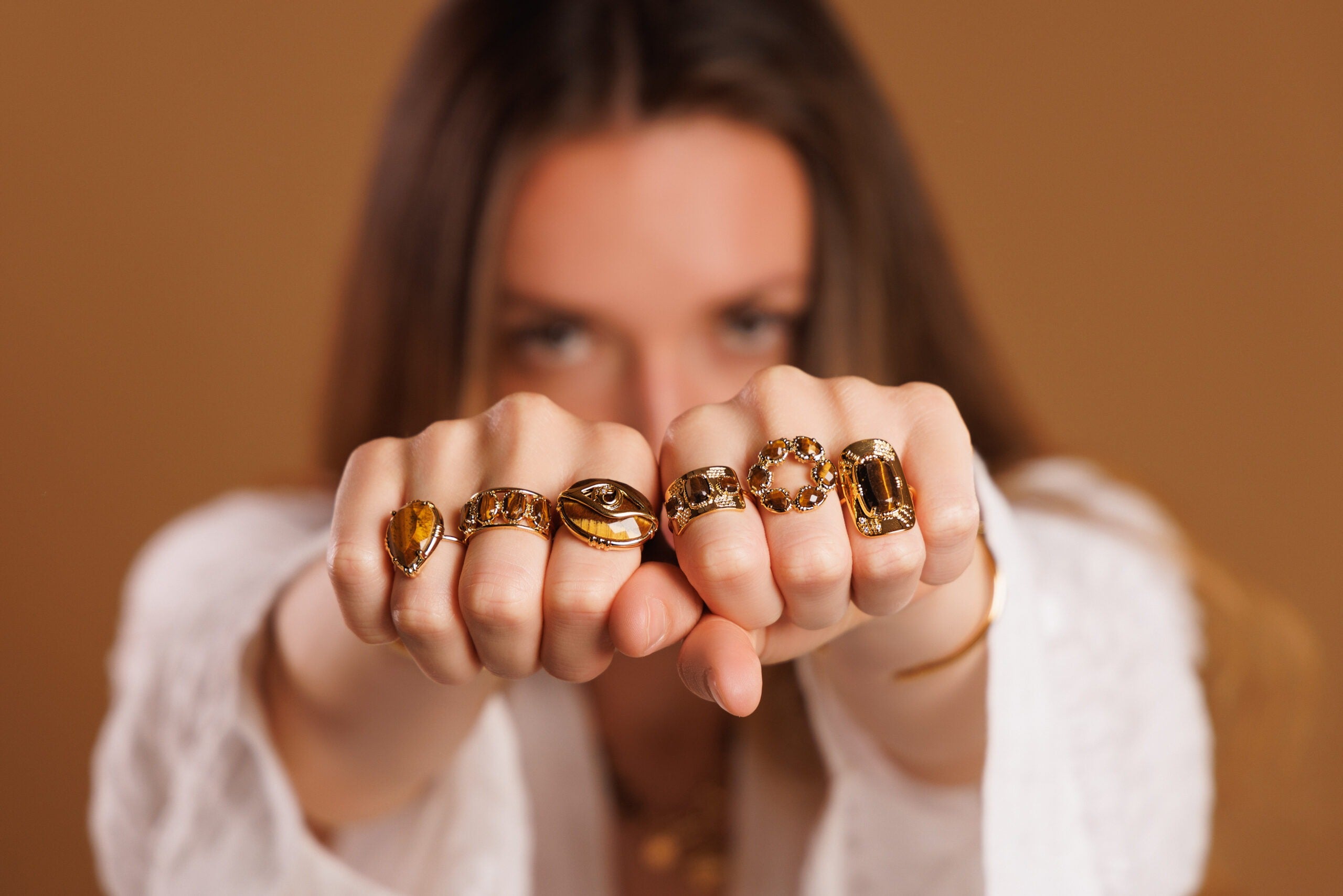 N° 761 - Bague serties 4 pierres ovales