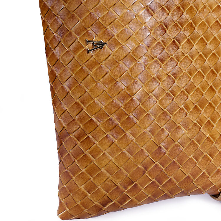 Sac Pilow tressé - Patine Caramel