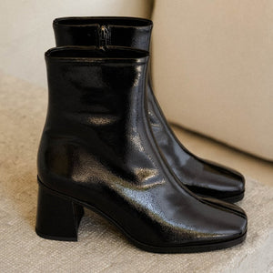 Scarlett Noir Vinyl - Cuir Verni Froissé