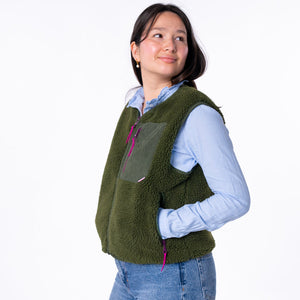 SHE29 - Veste en sherpa femme zippée sans manche - Kaki