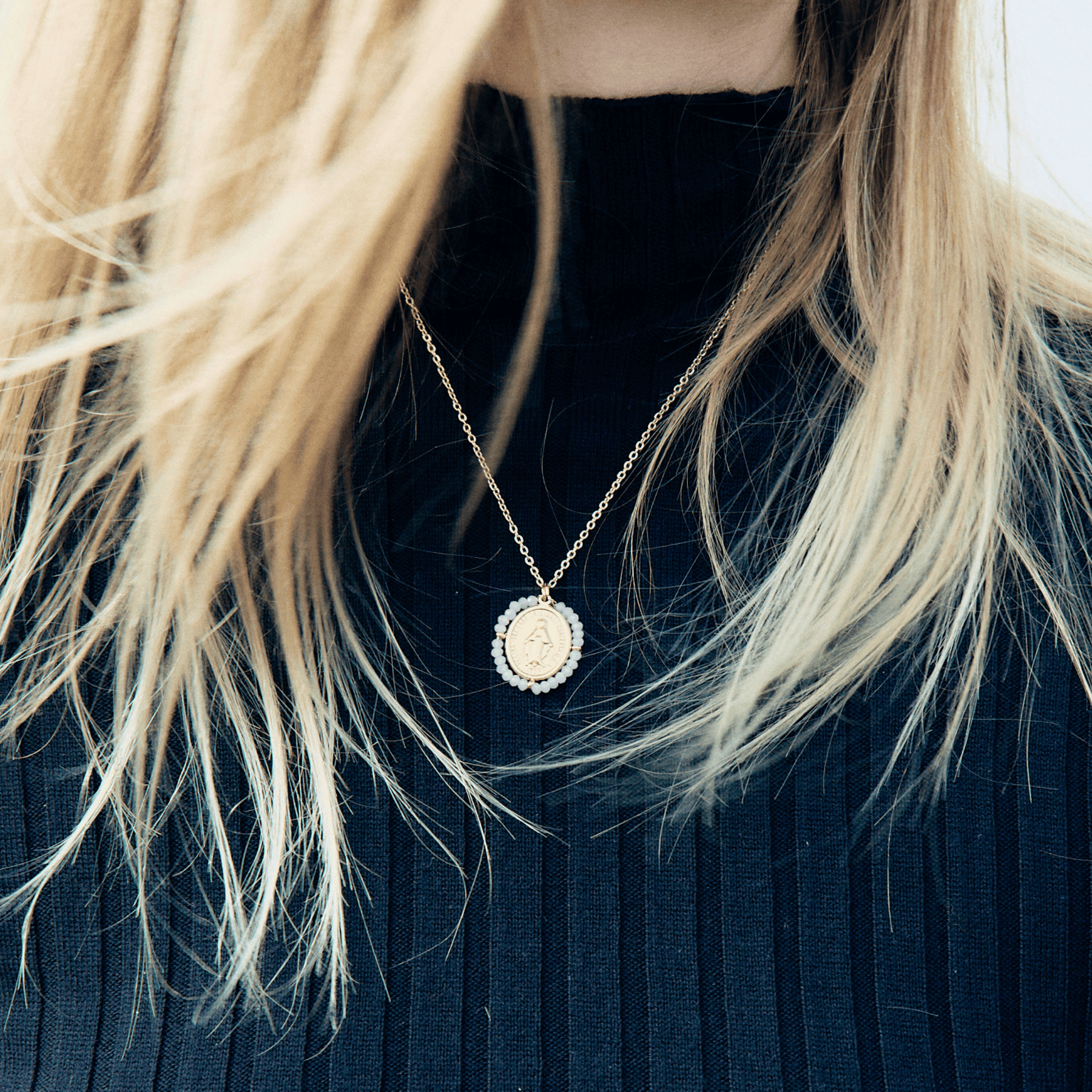 Collier Medaille Santa Maria - Lilas