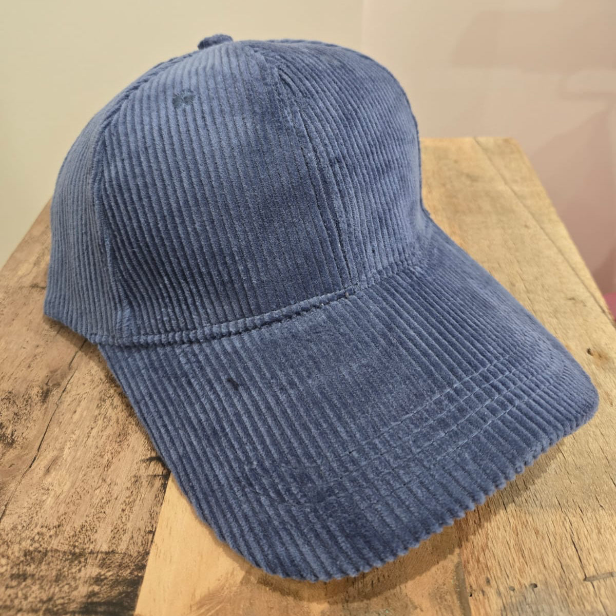 64935 Casquette reglable velours cotelé - plusieurs coloris