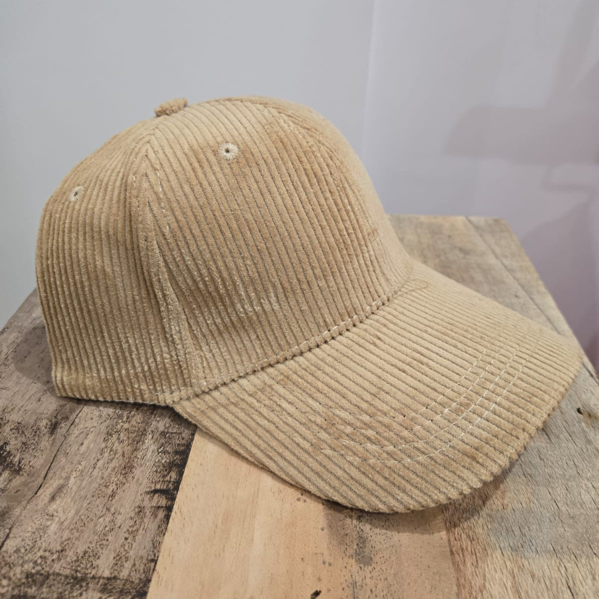 64935 Casquette reglable velours cotelé - plusieurs coloris