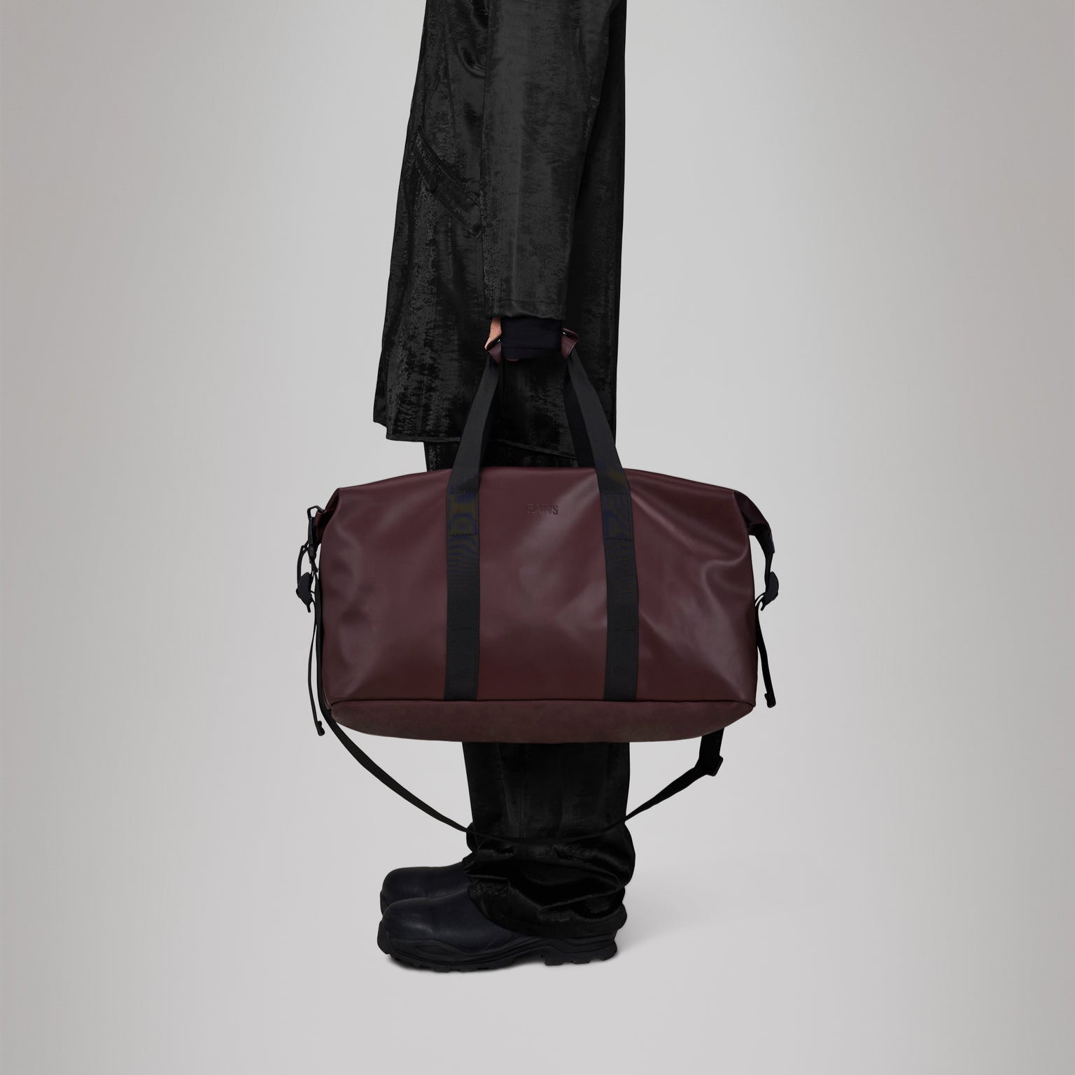 Hilo Weekend Bag - Depth