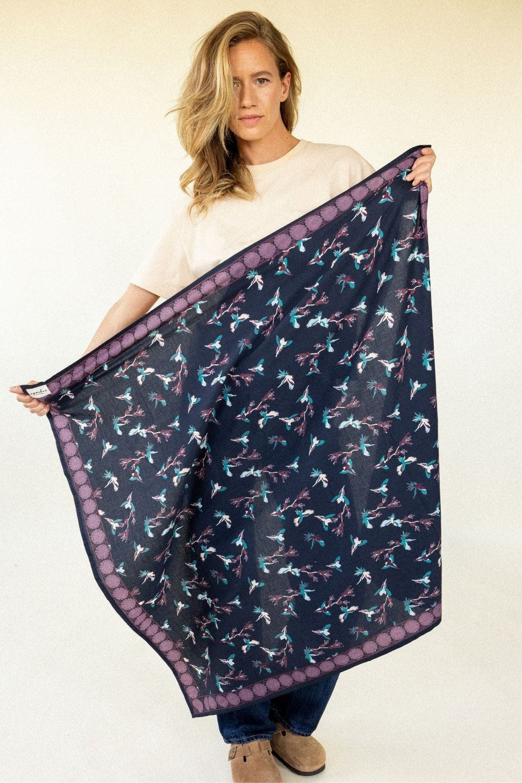 Latika - Cerisier - Navy - Grand Foulard Apaches