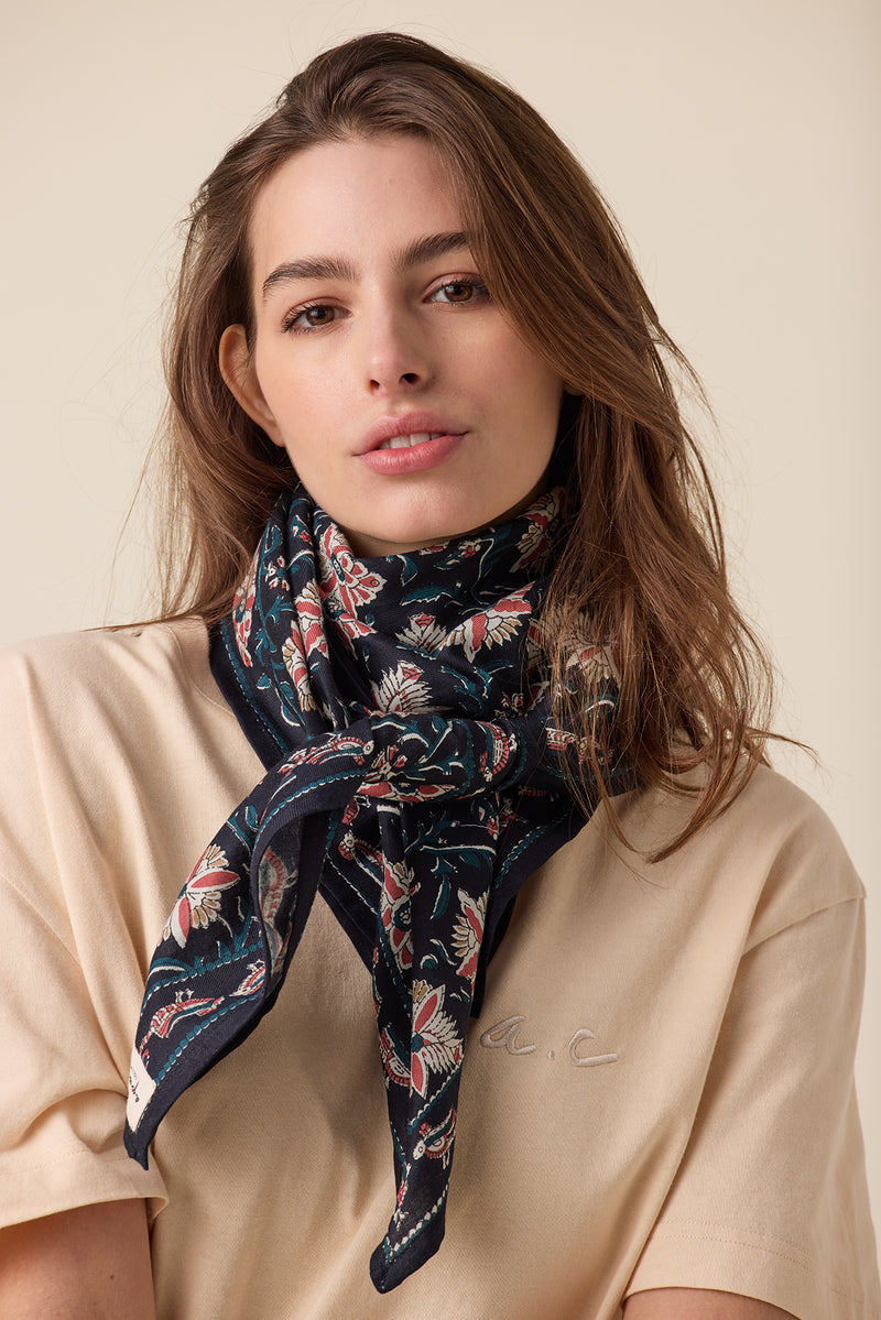 Latika - Bird - Celeste - Grand Foulard Apaches