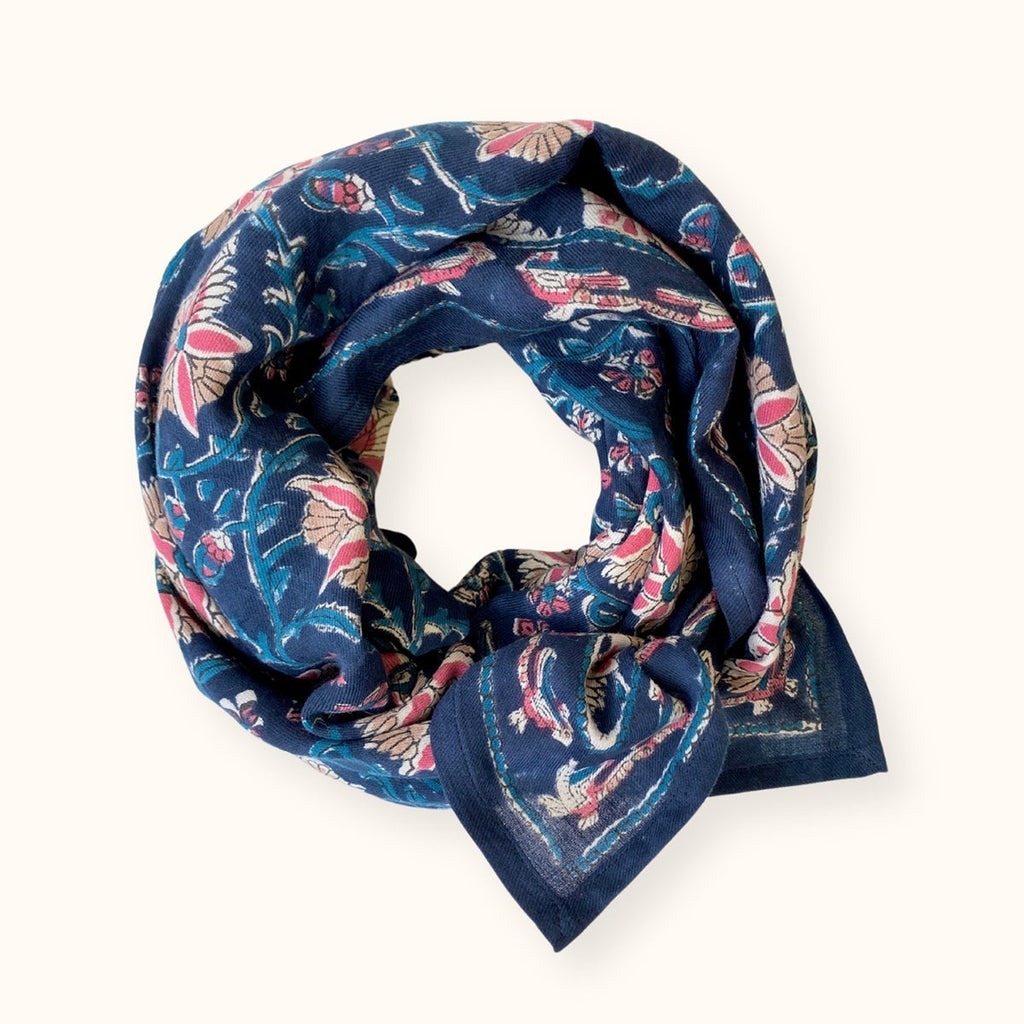 Latika - Bird - Celeste - Grand Foulard Apaches