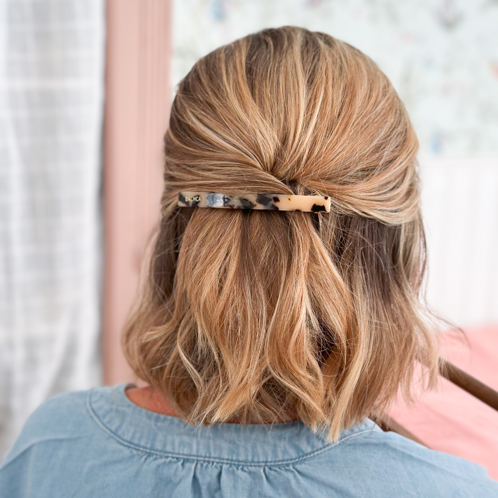 Barrette longue écaille