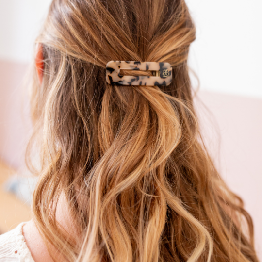 Lot de 2 barrettes écailles