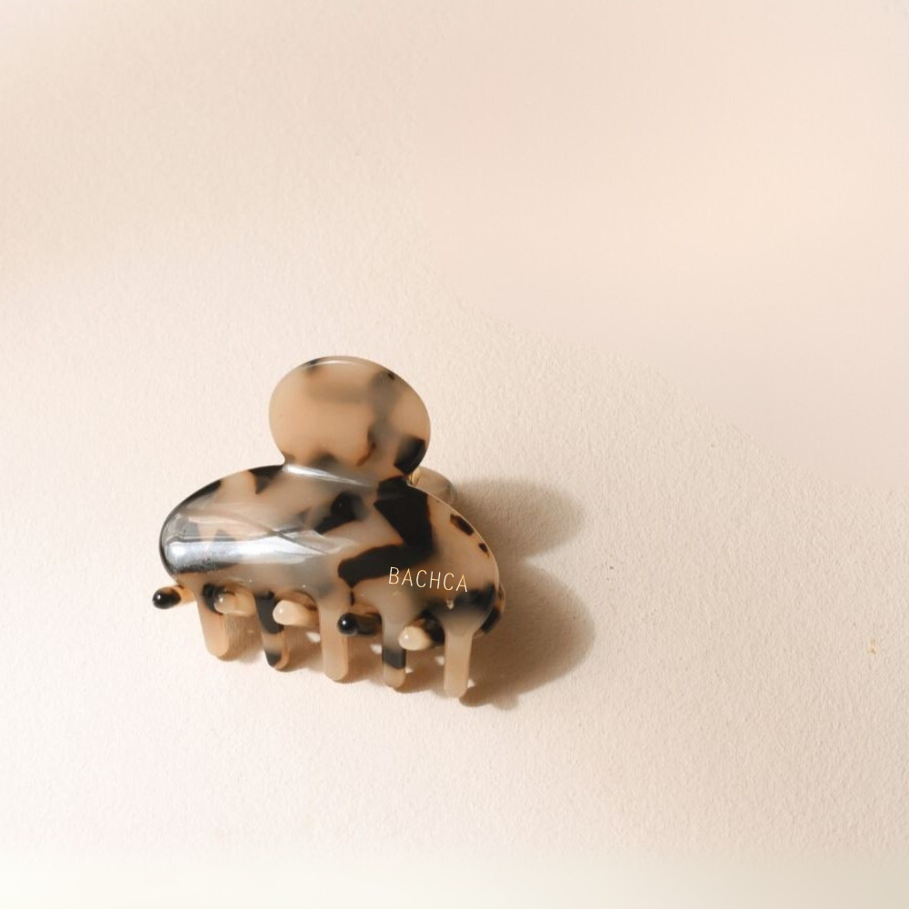 Petite pince écaille