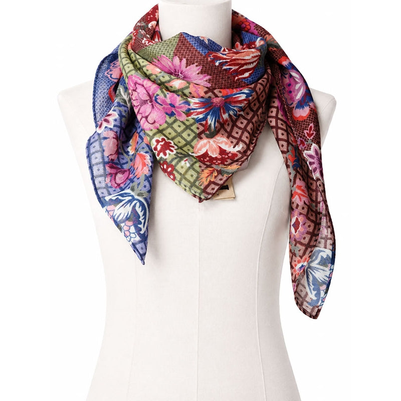 68346 - Carre Etamine De Laine Patch Fleurs - 0850 Vert Foncé