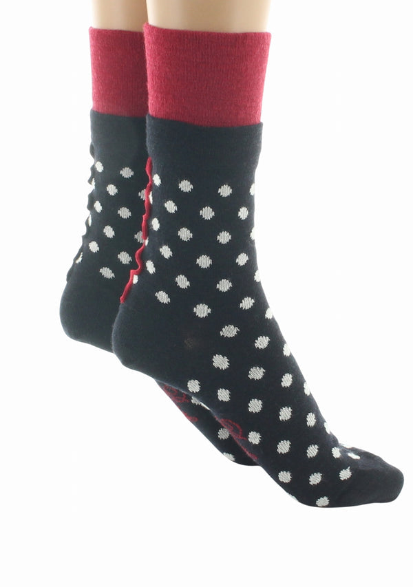 CHAUSSETTES FEMME EN LAINE MÉRINOS À POIS NOIR ET IVOIRE