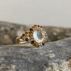 N°801 - Bague pierre ovale et mini serties (vertical)