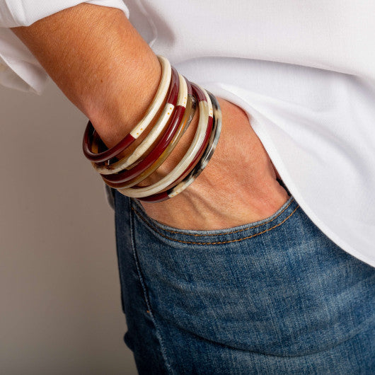 Joe Fin à l'unité - Bordeaux - bracelet en corne bicolore