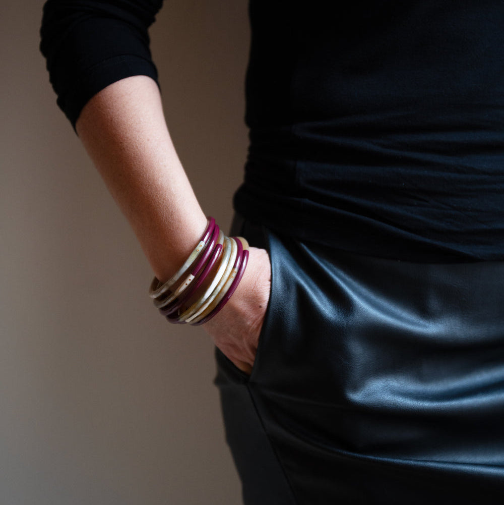 Joe Fin à l'unité - Bordeaux - bracelet en corne bicolore