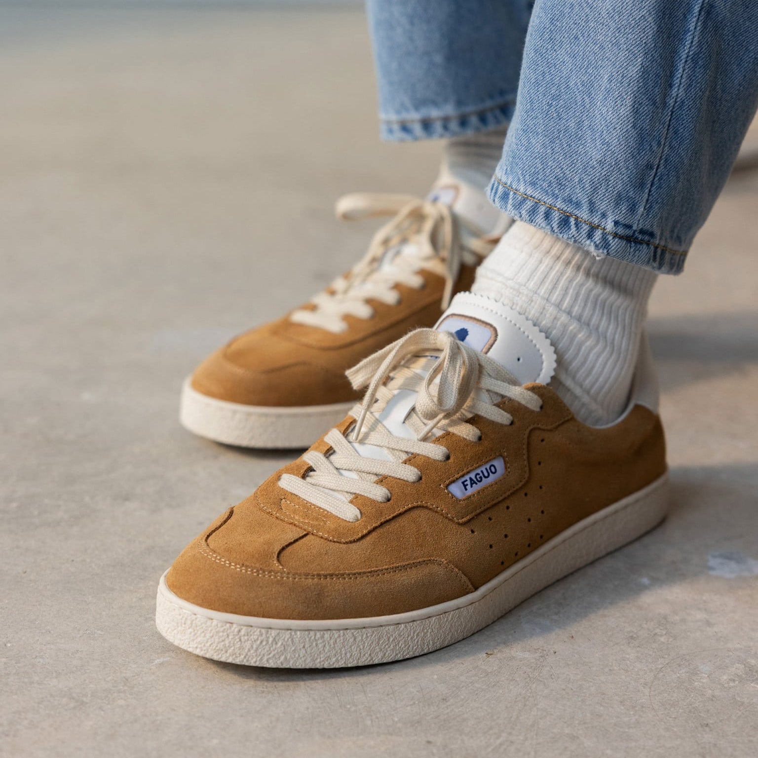 LUMBO - Baskets beige clair cuir suède