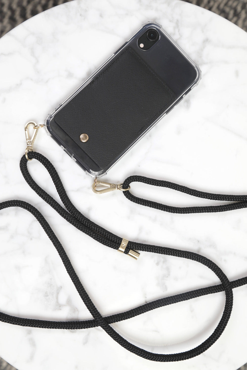Yves- Coque transparente avec pochette Noire