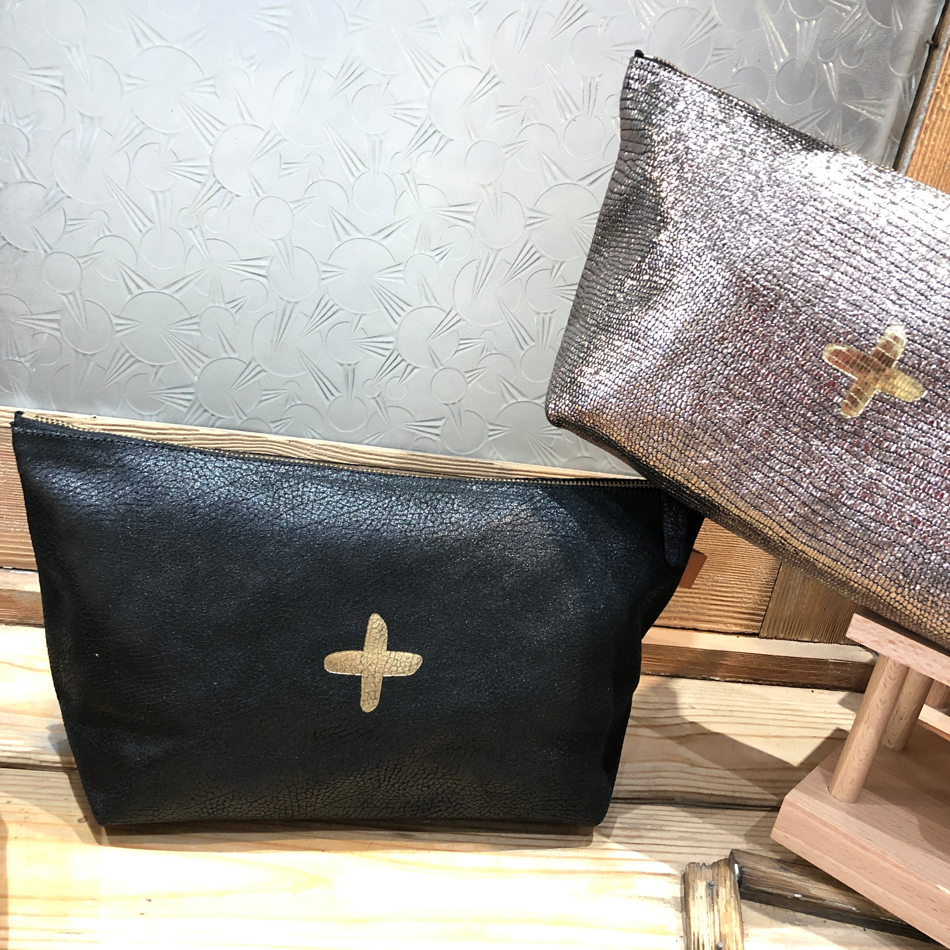 Grande trousse Mild Turtle Café, Caviar Noir & Caviar Cendre & Caviar Champagne